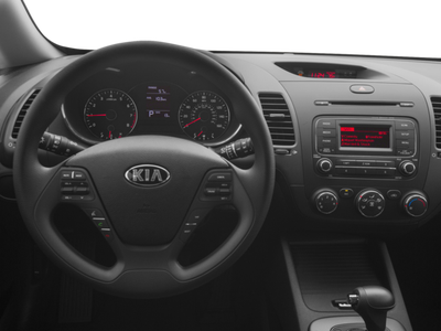 2016 Kia Forte 5-Door 5dr HB Auto LX