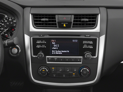 2018 Nissan Altima 2.5 SL Front Wheel Drive CVT