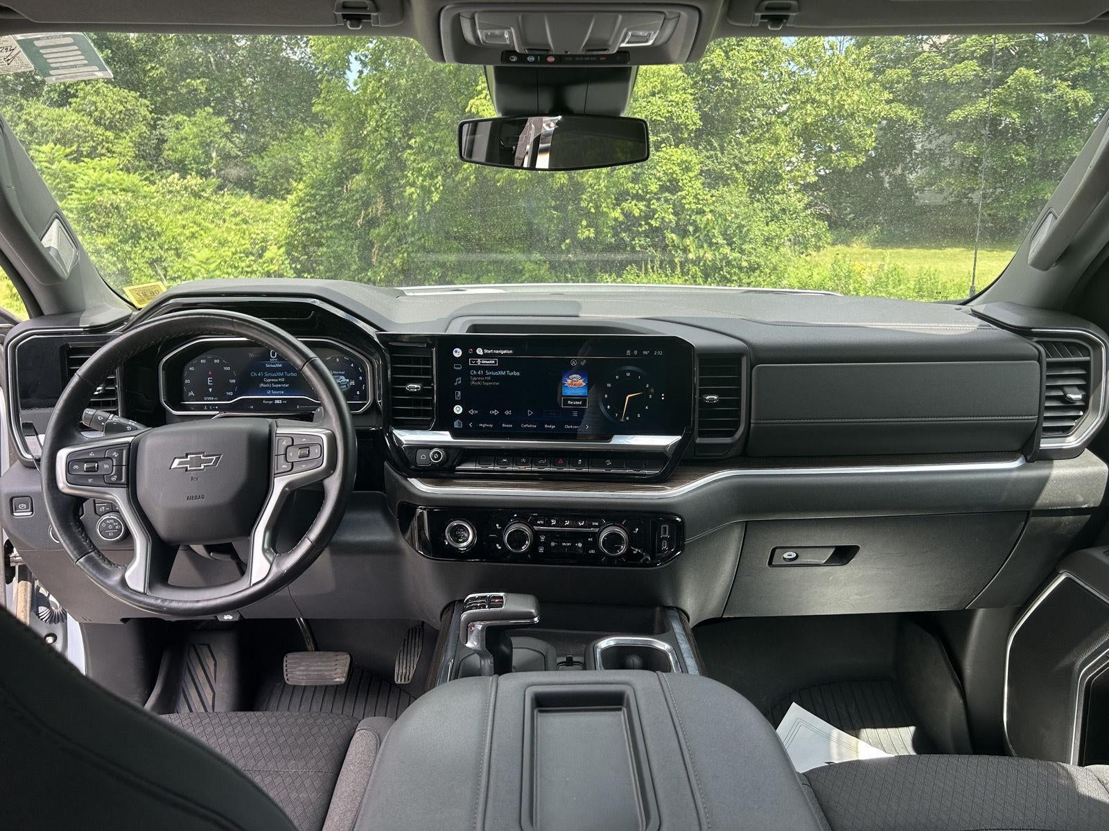 2022 Chevrolet Silverado 1500 RST