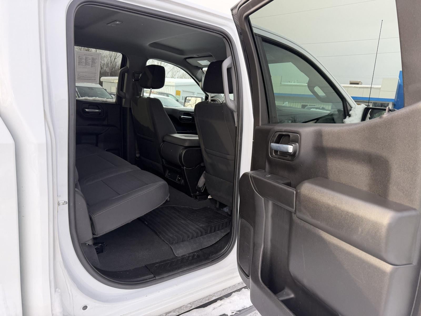 2023 Chevrolet Silverado 1500 Custom Trail Boss