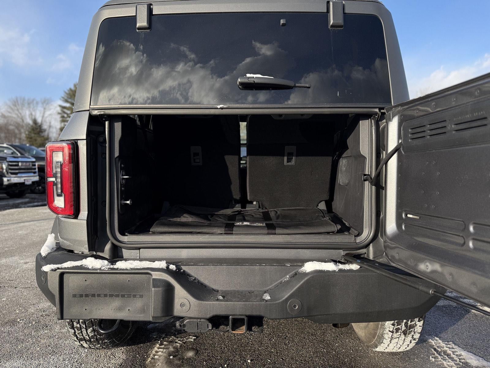 2023 Ford Bronco Base