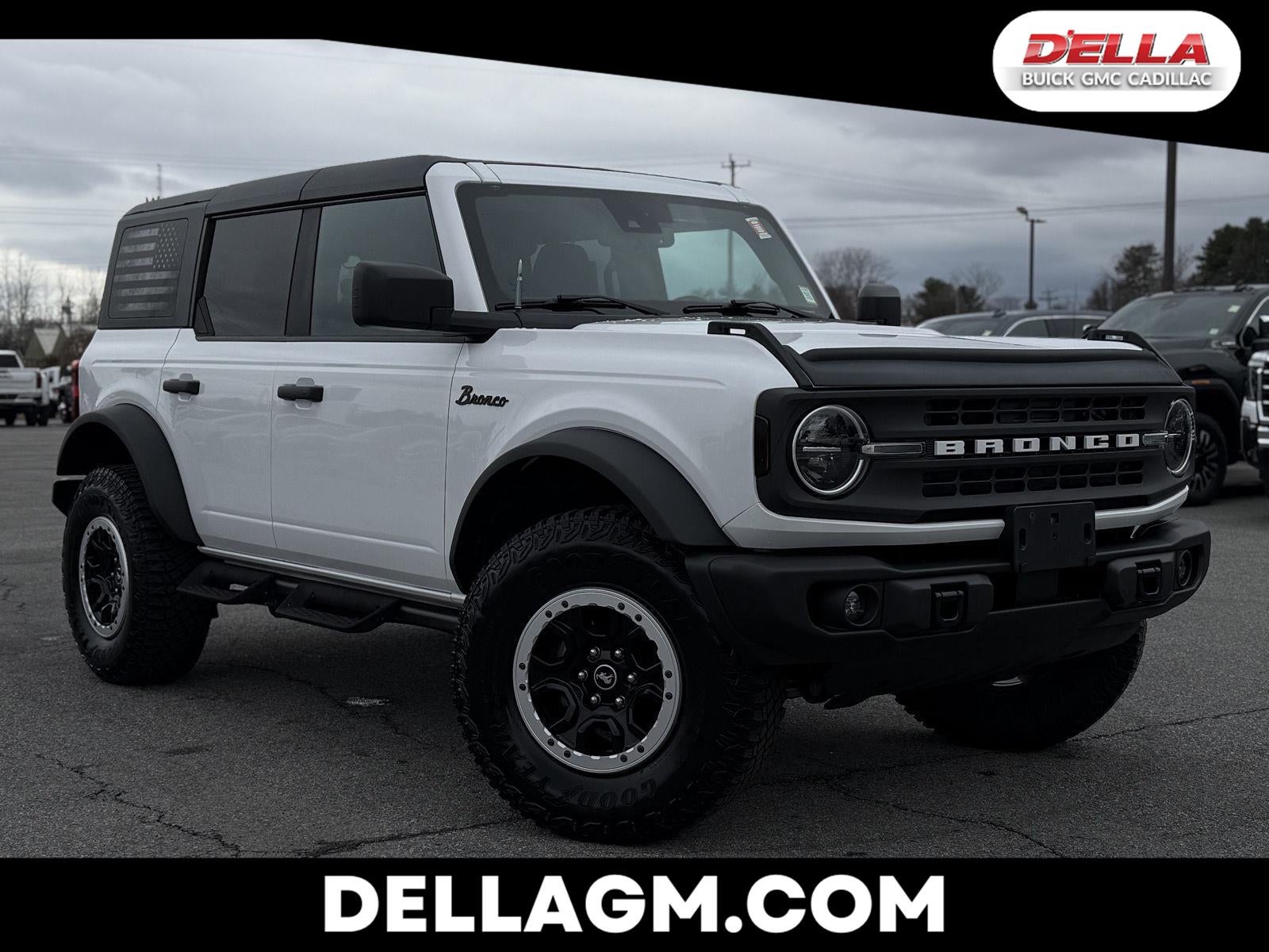 2023 Ford Bronco Base