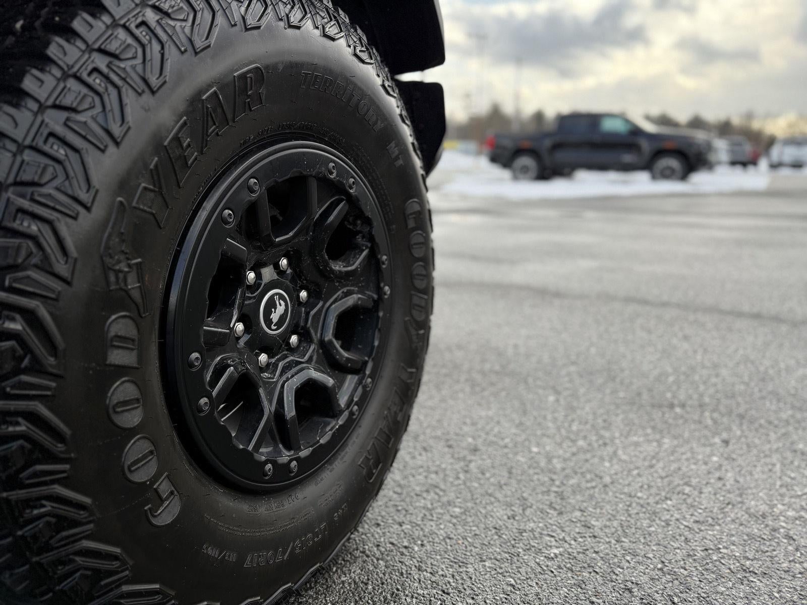 2023 Ford Bronco Base