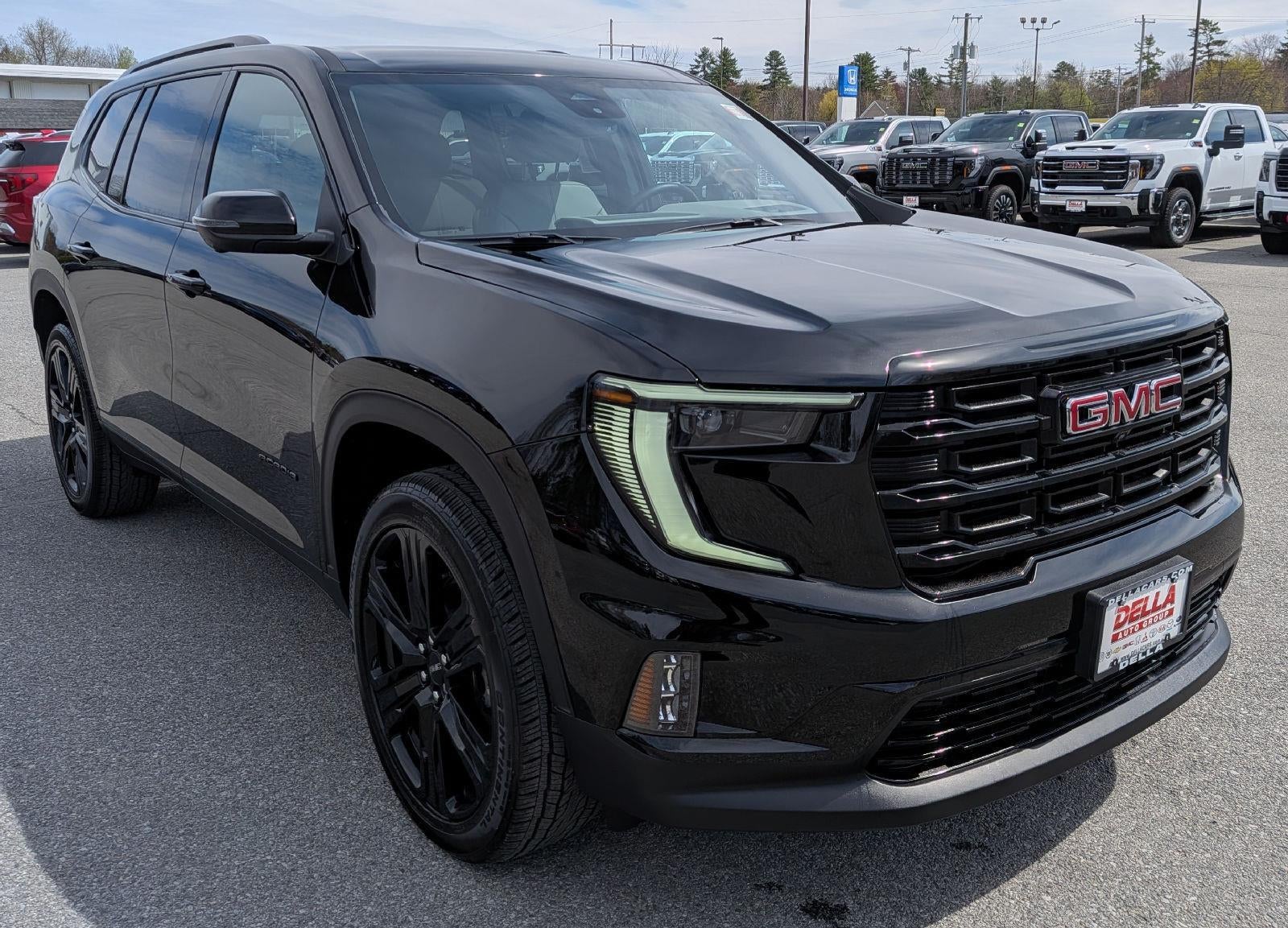 2025 GMC Acadia Elevation