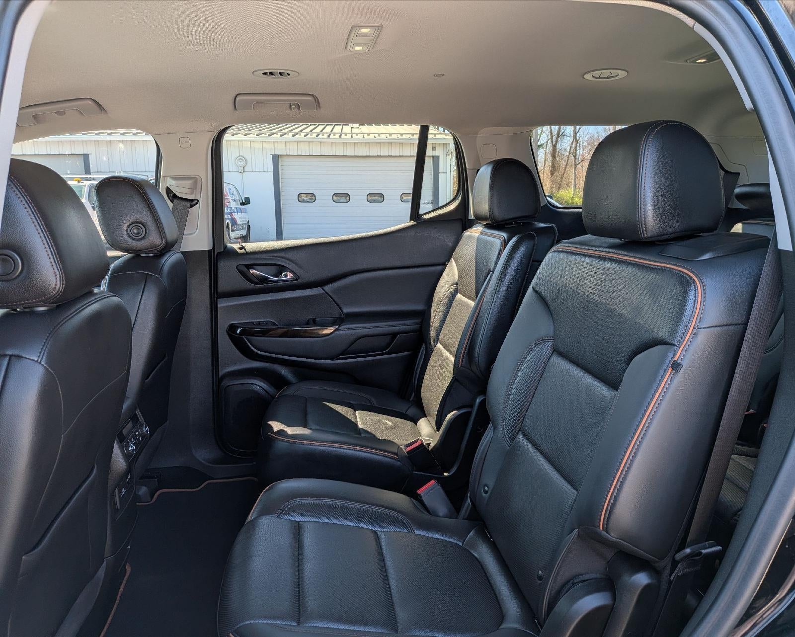 2023 GMC Acadia AT4