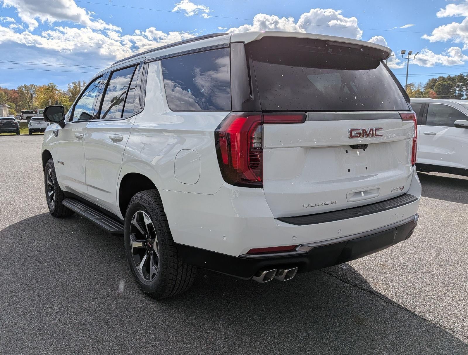 2027 GMC Yukon AT4