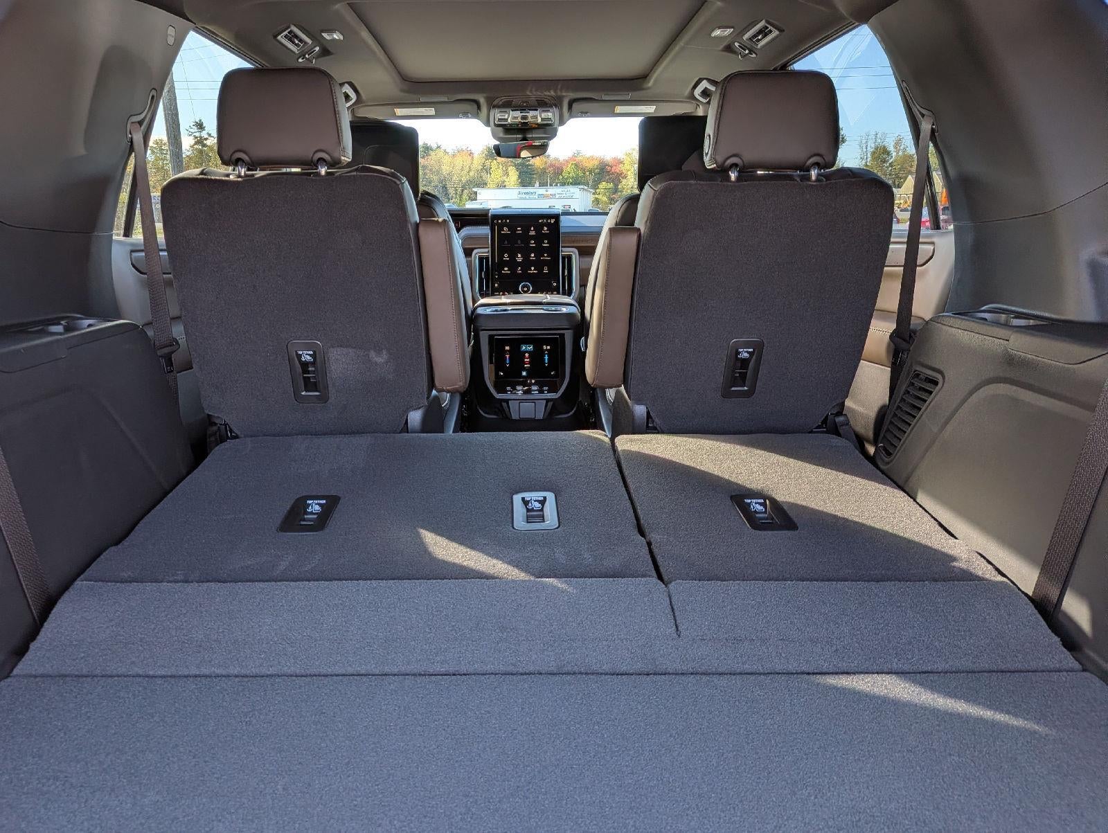2027 GMC Yukon Denali Ultimate