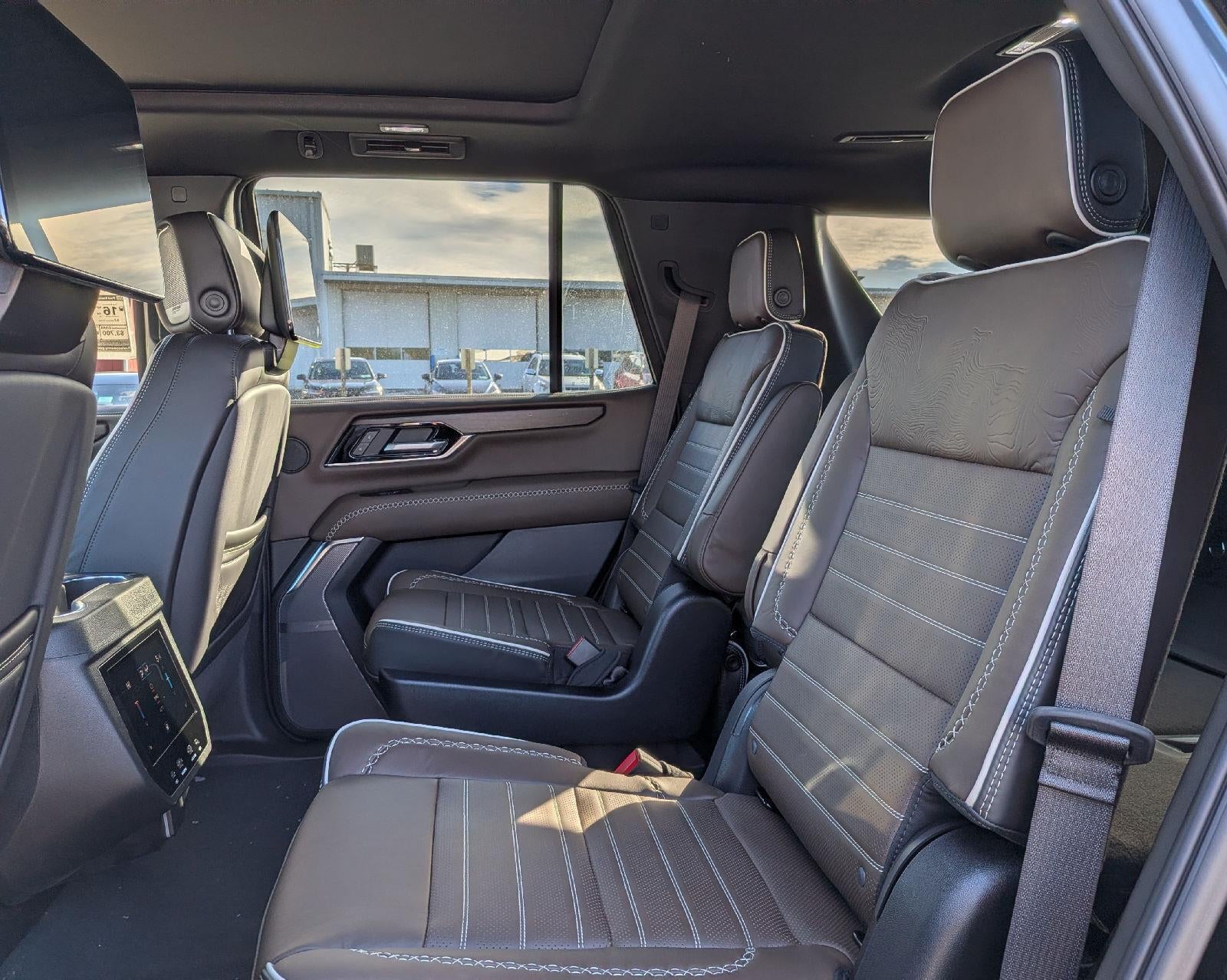2027 GMC Yukon Denali Ultimate