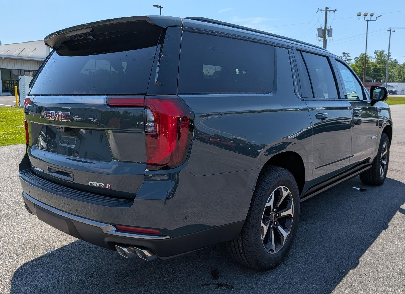 2026 GMC Yukon XL AT4