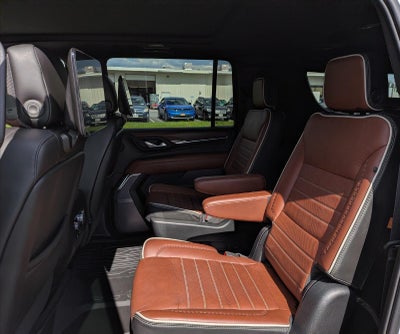 2023 GMC Yukon XL Denali Ultimate
