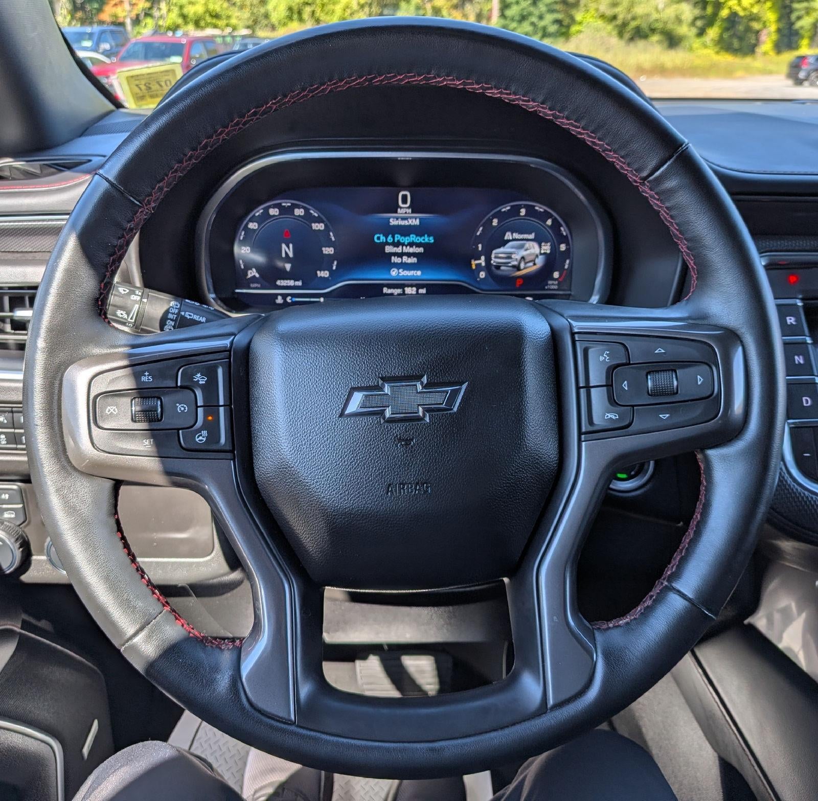 2024 Chevrolet Suburban RST - Photo 17