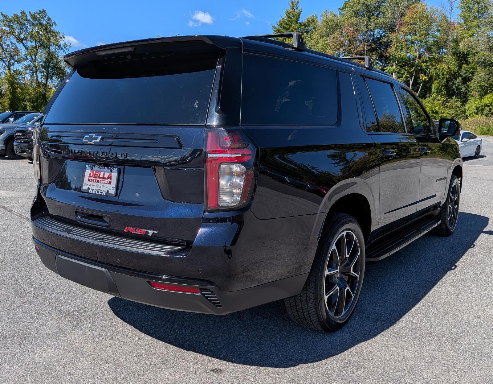 2024 Chevrolet Suburban RST