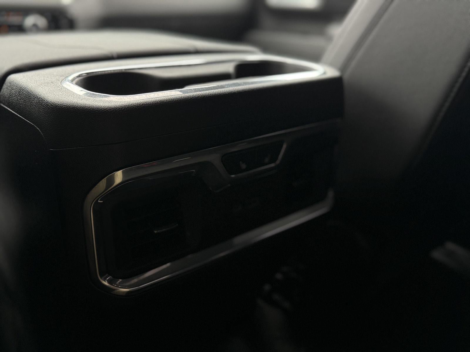 2025 GMC Sierra 3500 HD SLT DRW