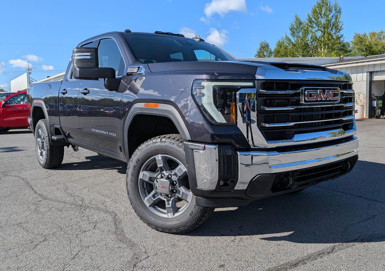 2026 GMC Sierra 2500 HD SLE