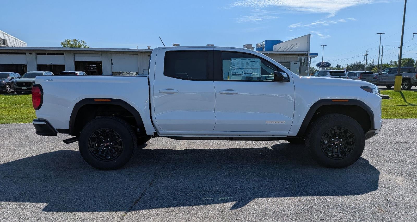 2026 GMC Canyon Elevation