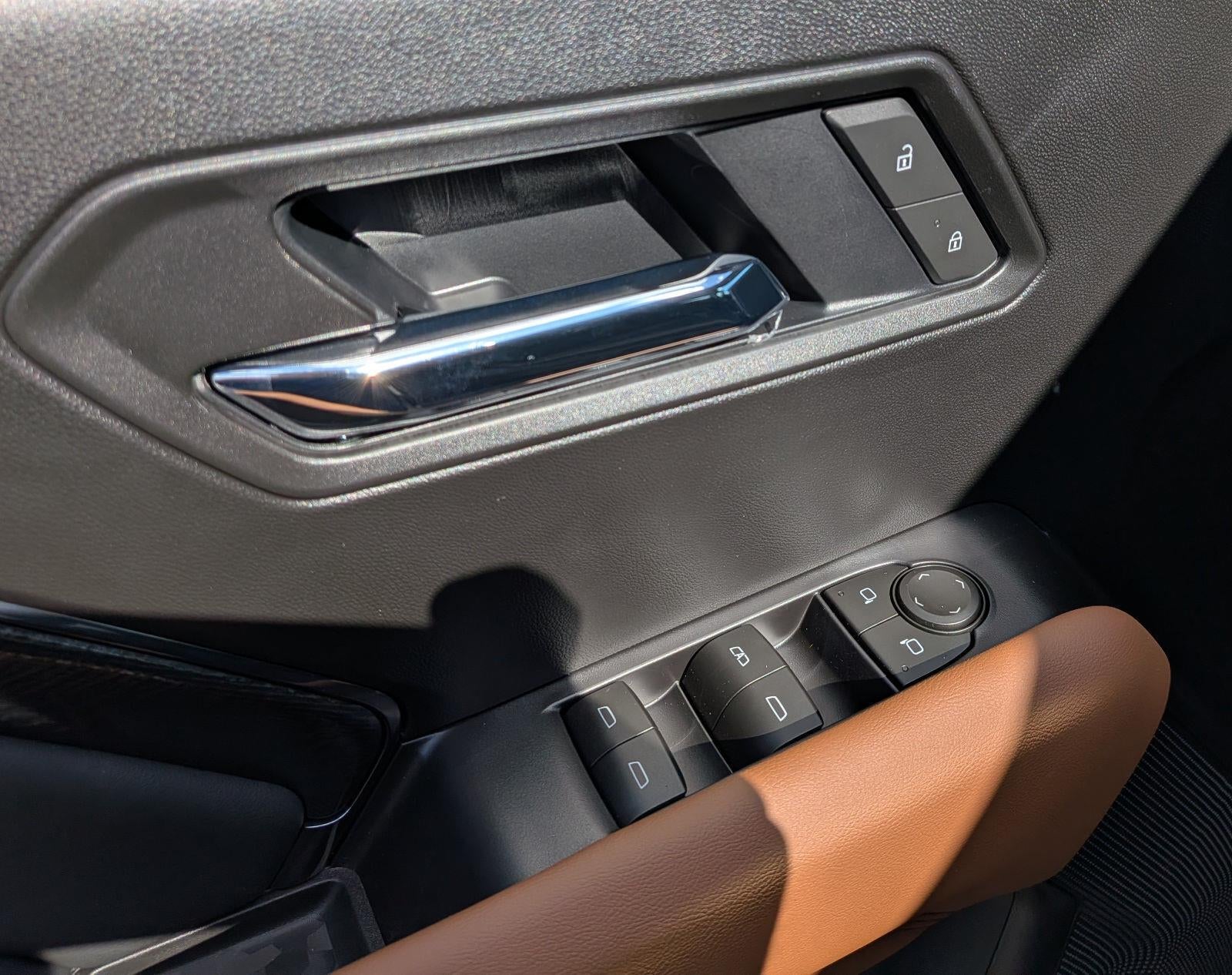 2026 GMC Canyon AT4 - Photo 13