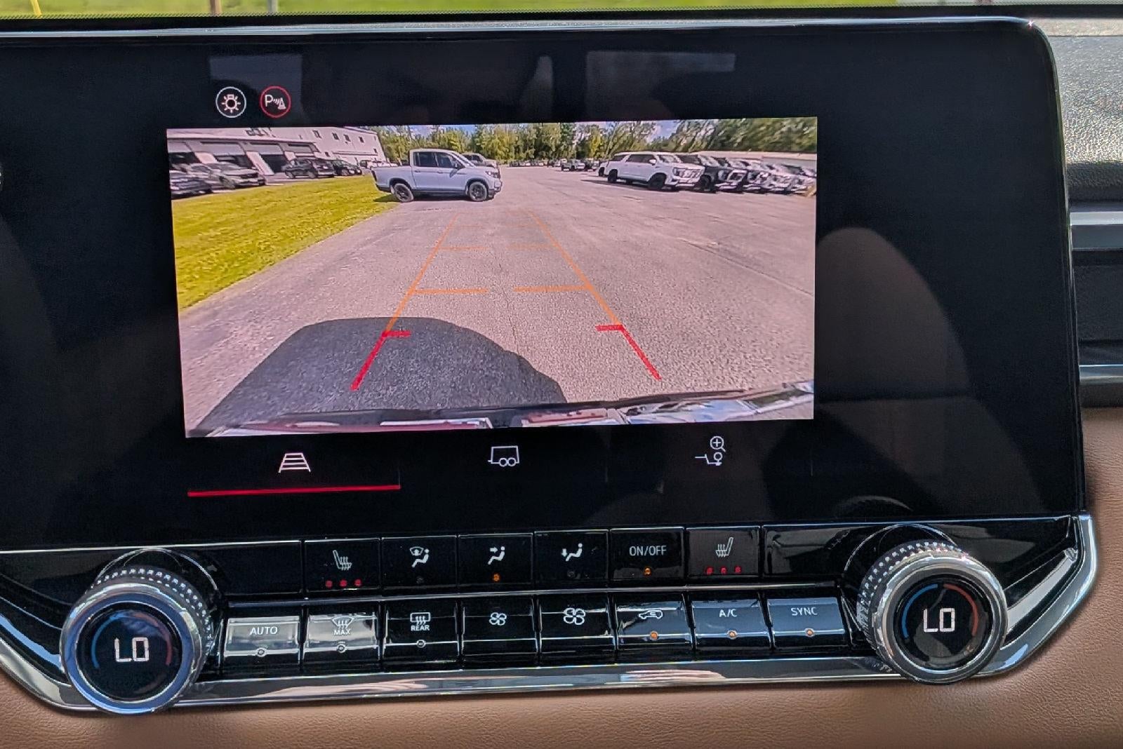 2026 GMC Canyon AT4 - Photo 16