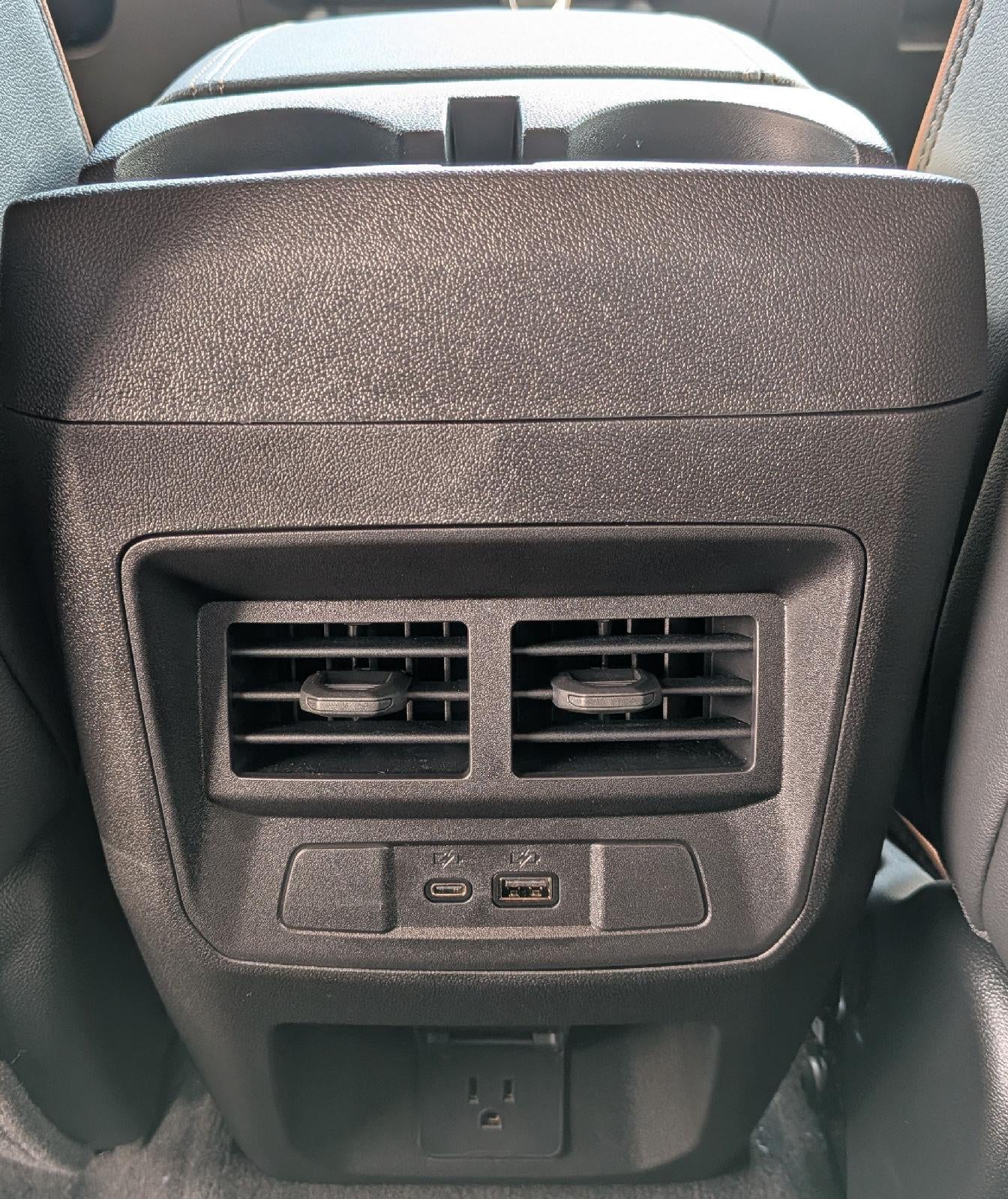 2026 GMC Canyon AT4 - Photo 21