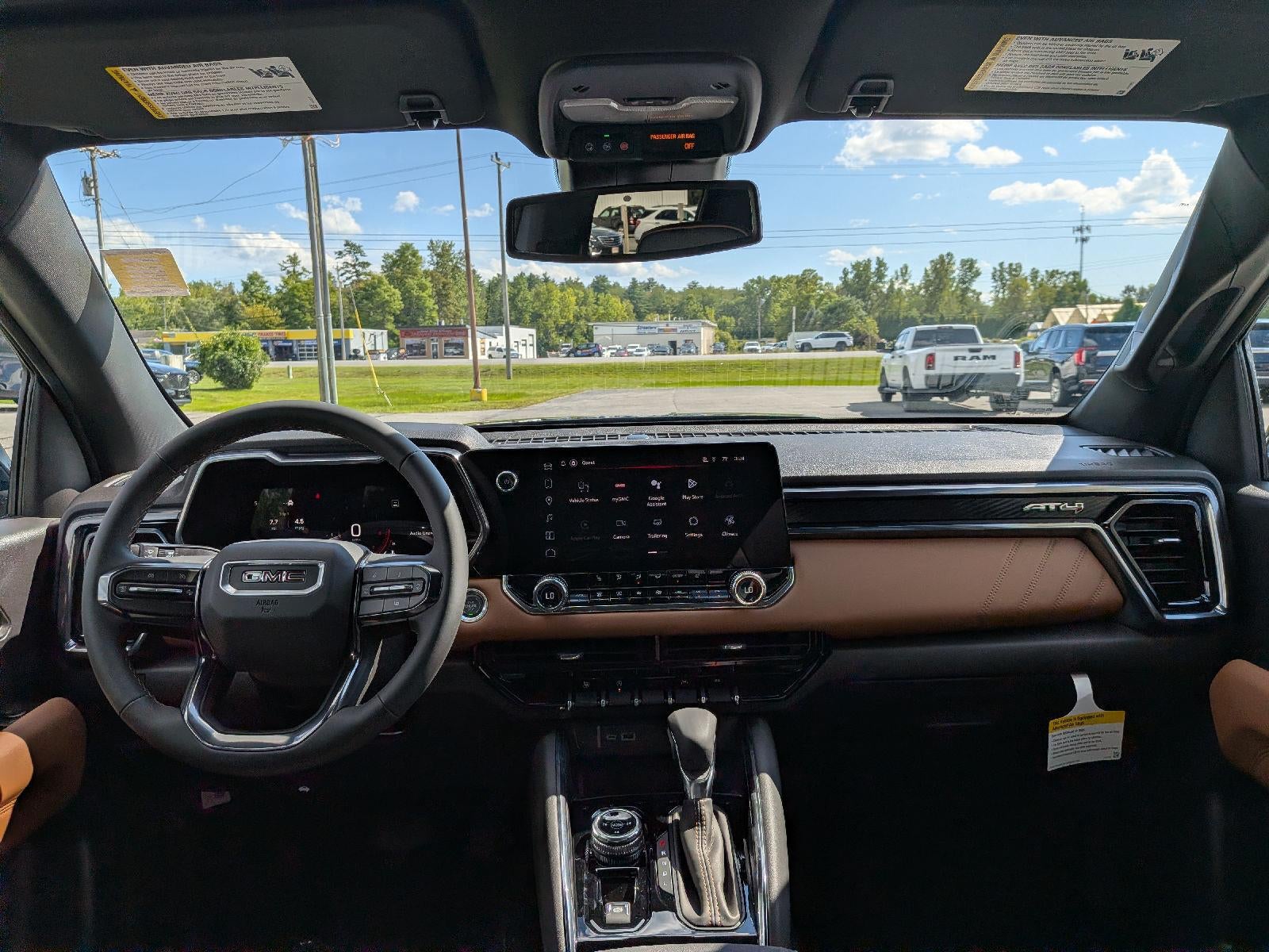 2026 GMC Canyon AT4 - Photo 22