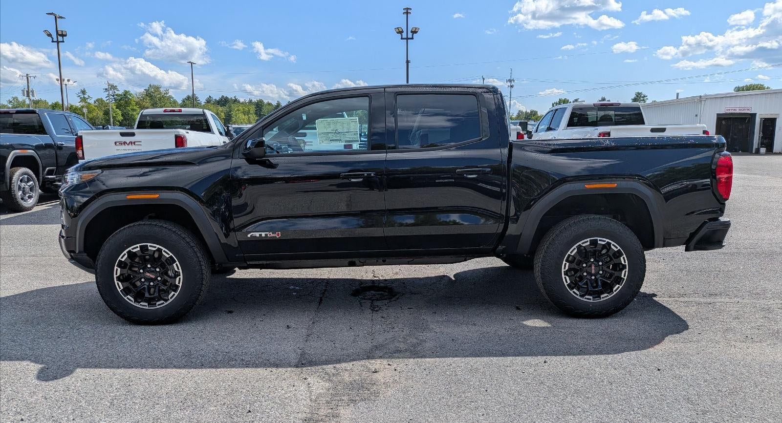 2026 GMC Canyon AT4 - Photo 6