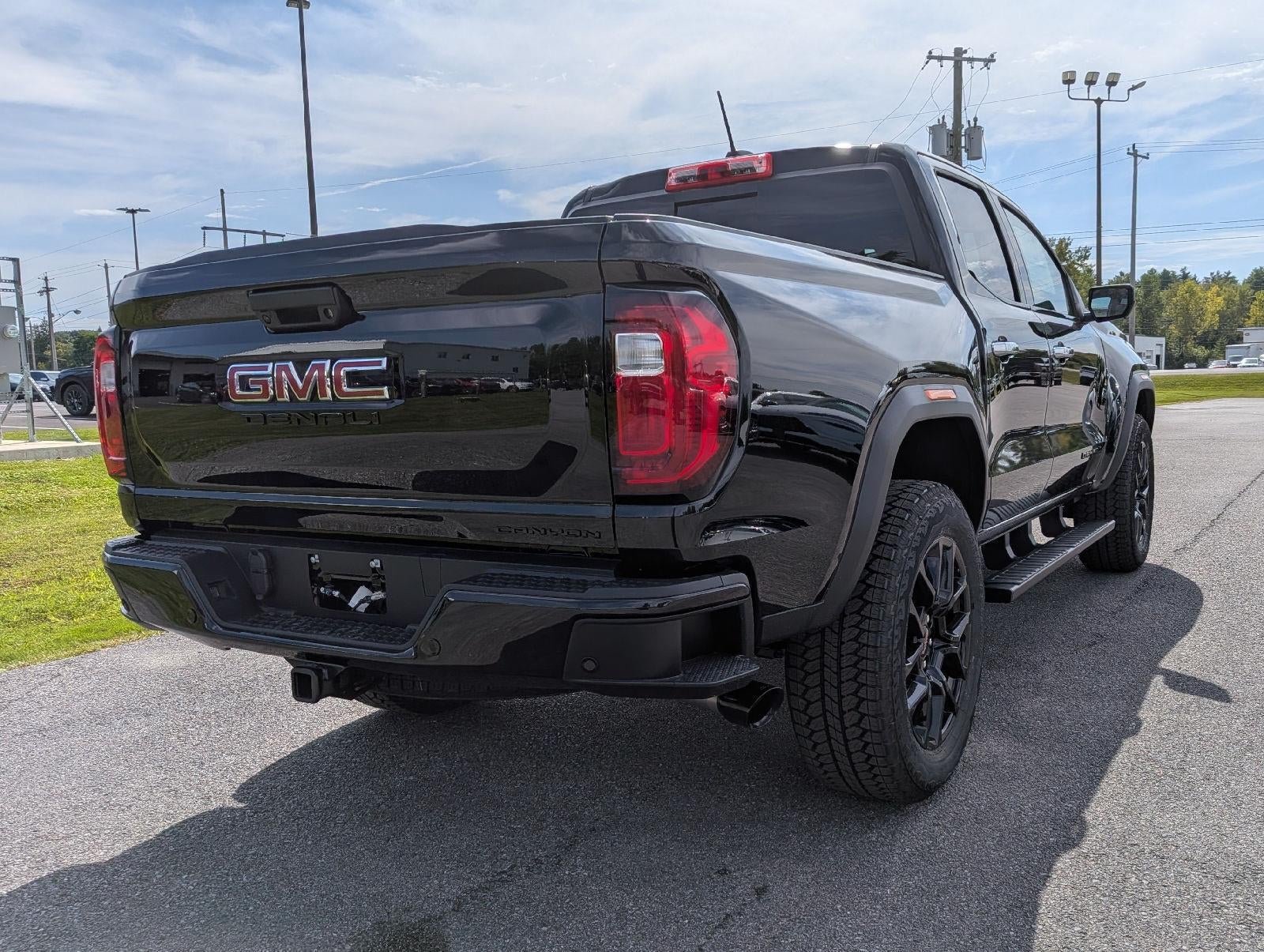 2026 GMC Canyon Denali - Photo 7