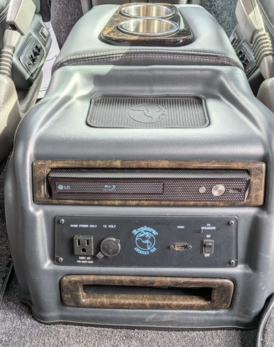 2023 GMC Savana Cargo 2500 Work Van