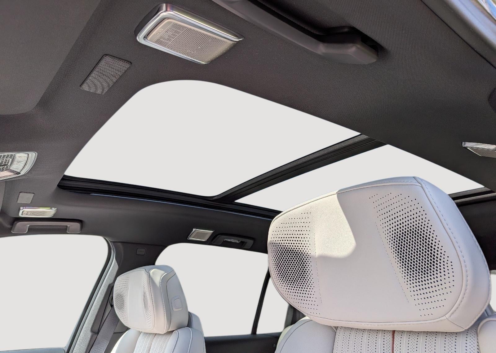 2027 Cadillac VISTIQ Sport