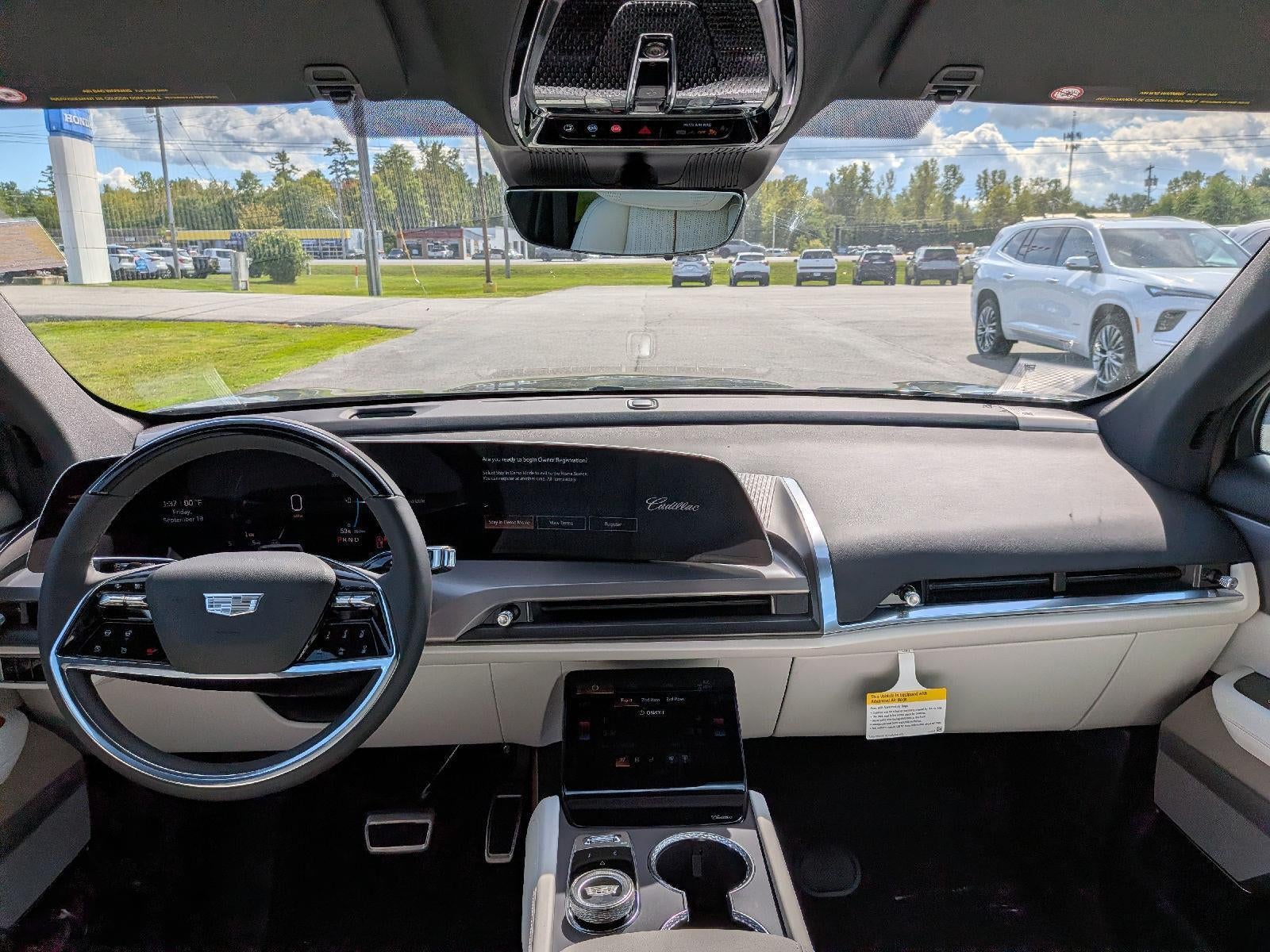 2027 Cadillac VISTIQ Sport