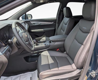 2026 Cadillac XT5 Luxury