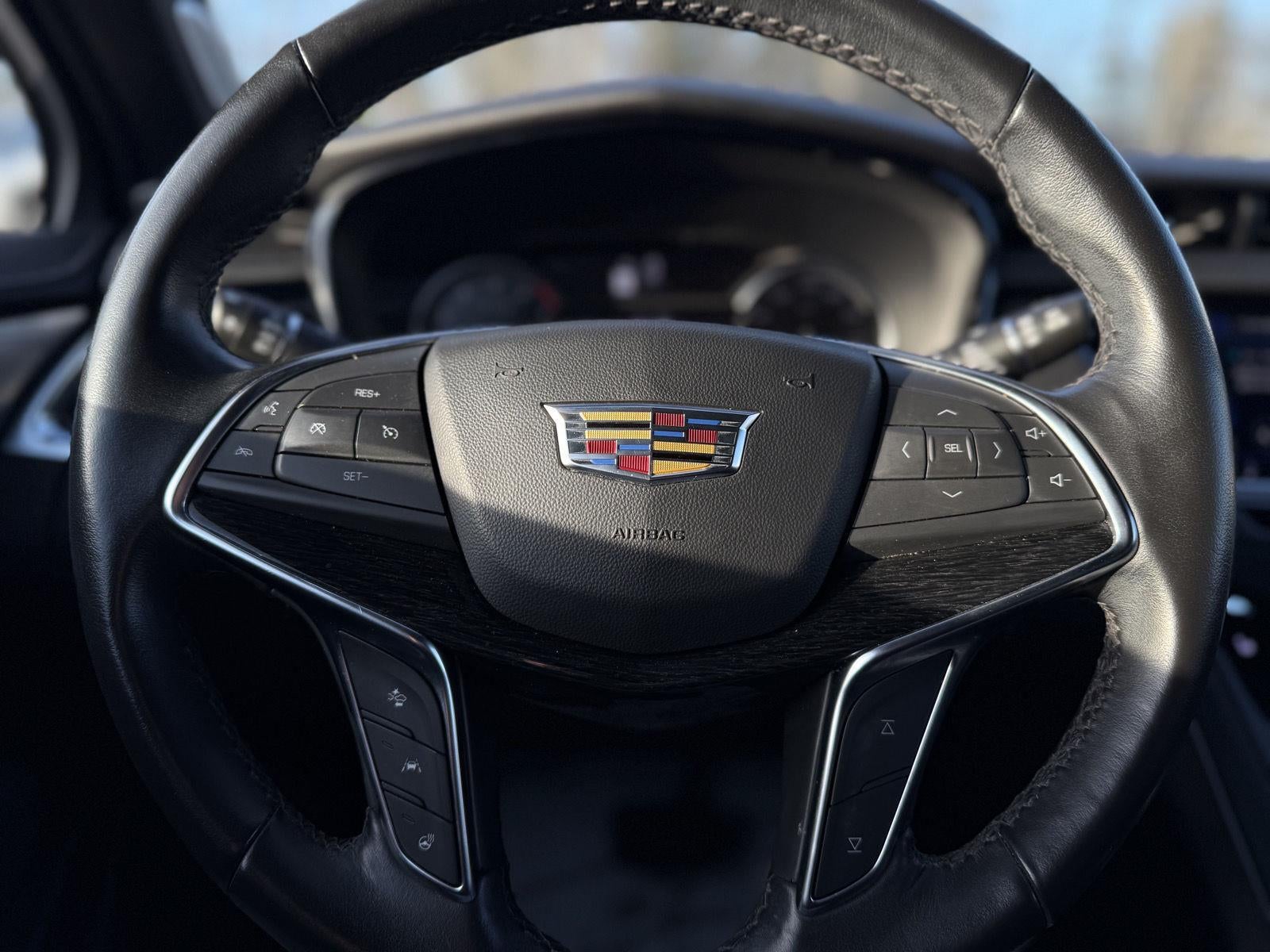 2023 Cadillac XT5 Premium Luxury