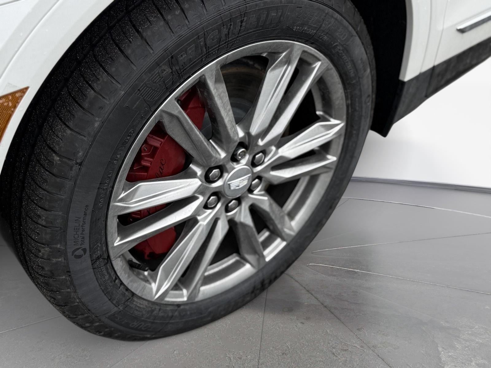 2026 Cadillac XT5 Sport