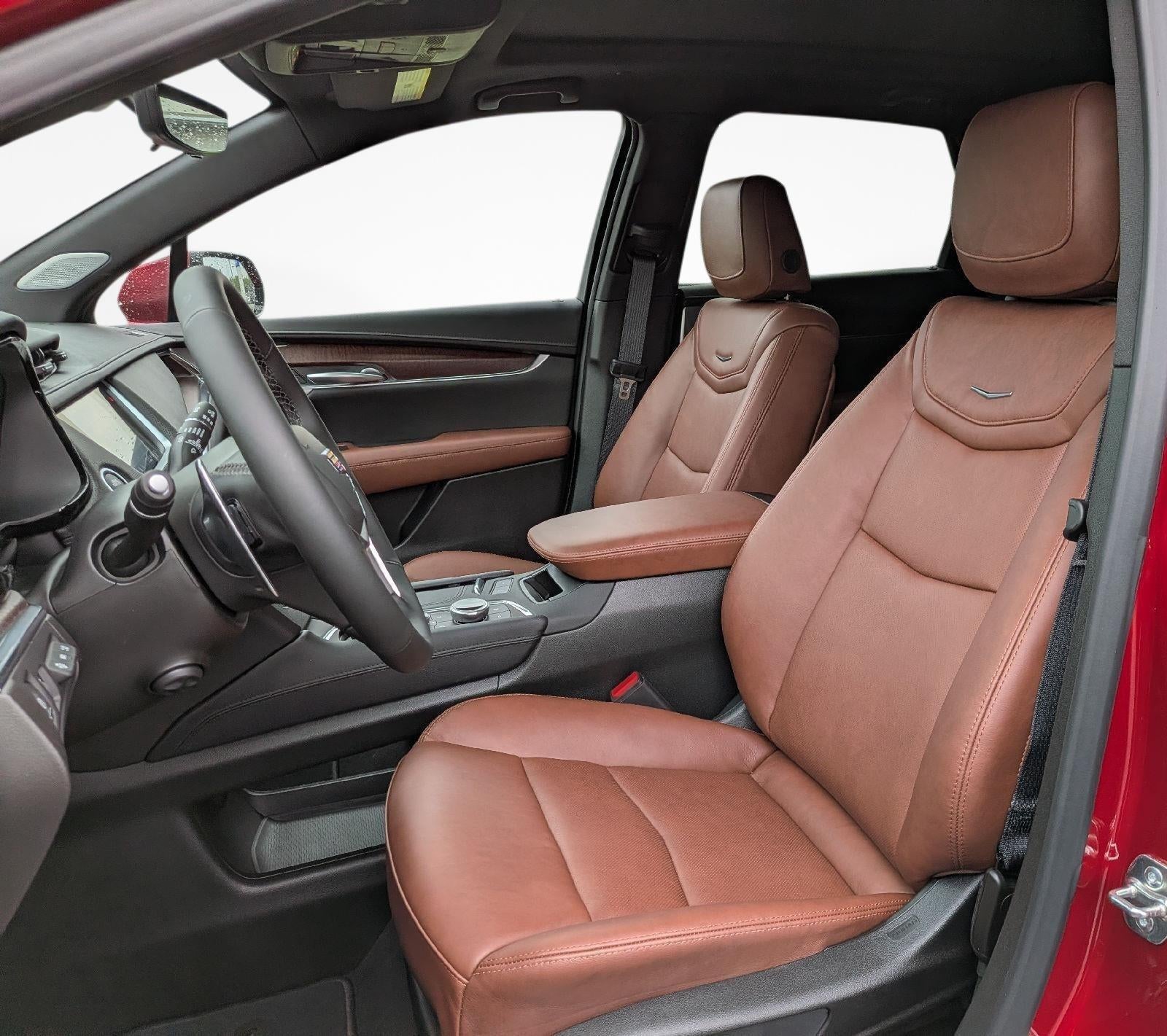 2026 Cadillac XT5 Sport
