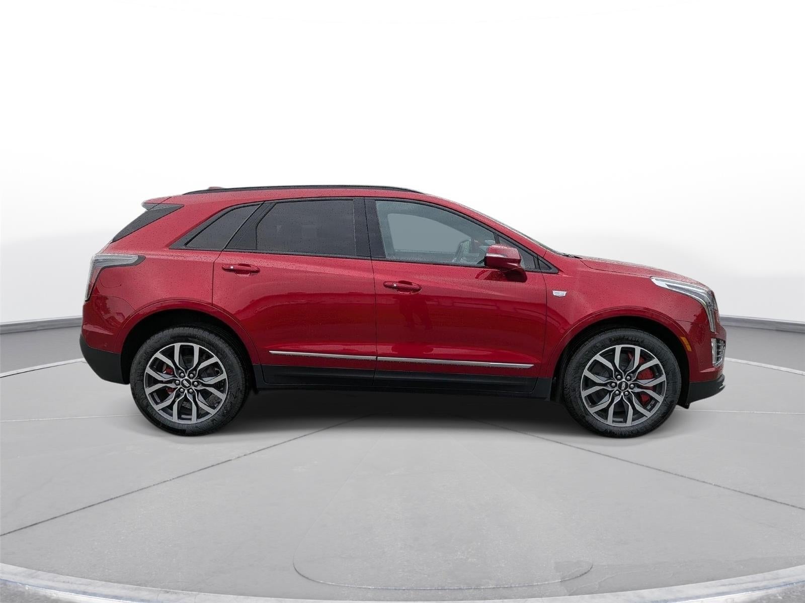 2026 Cadillac XT5 Sport