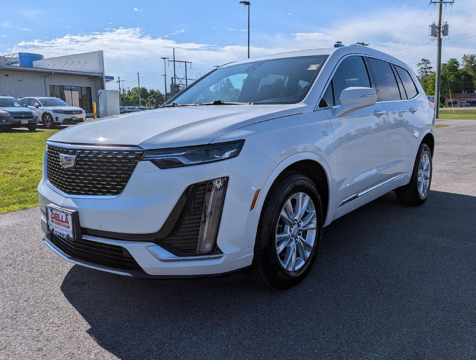 2024 Cadillac XT6 Luxury