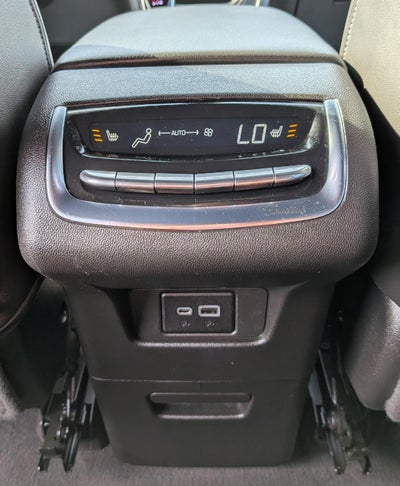 2023 Cadillac XT6 AWD Premium Luxury