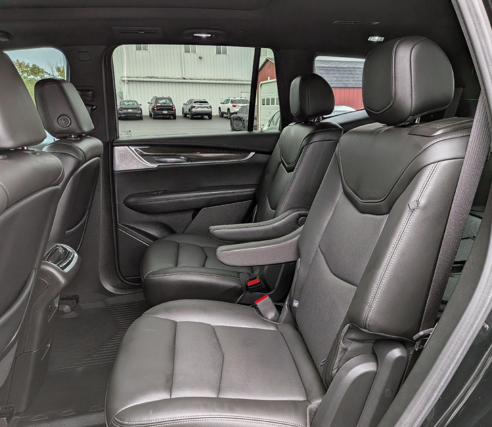 2024 Cadillac XT6 Sport