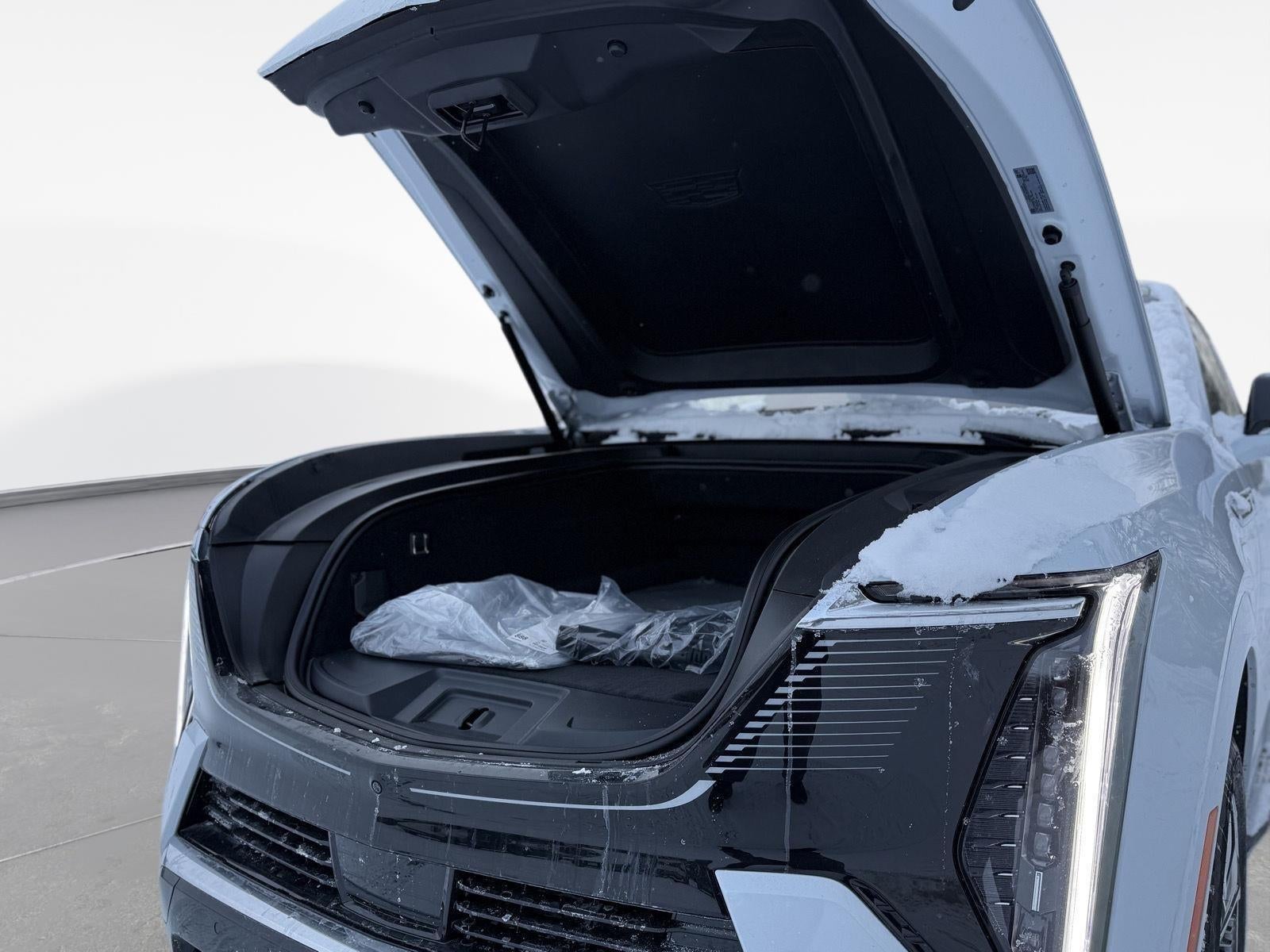 2026 Cadillac ESCALADE IQL Luxury