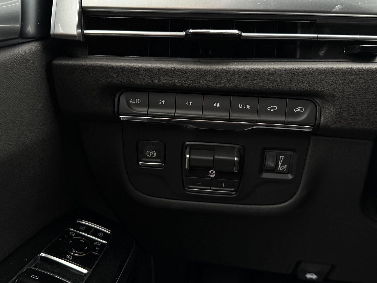 2026 Cadillac Escalade ESV Sport