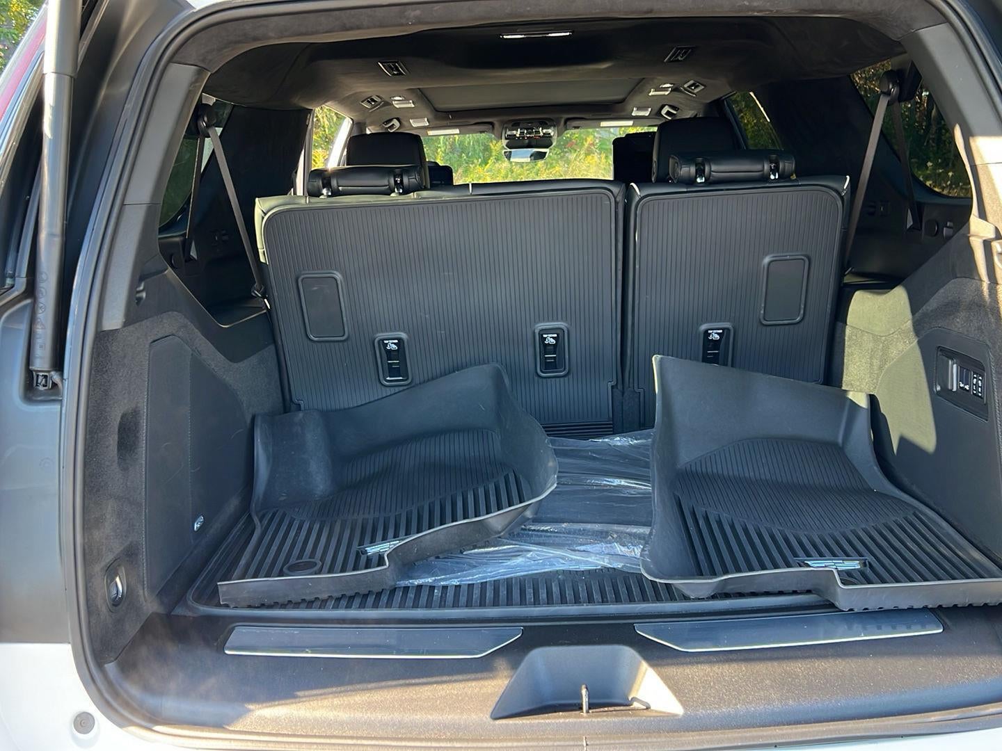 2025 Cadillac Escalade ESV Sport Platinum