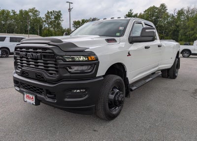 2026 RAM 3500 Tradesman Crew Cab 4x4 8' Box