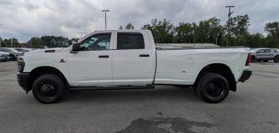 2026 RAM 3500 Tradesman Crew Cab 4x4 8' Box