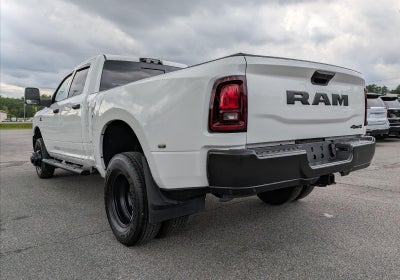 2026 RAM 3500 Tradesman Crew Cab 4x4 8' Box