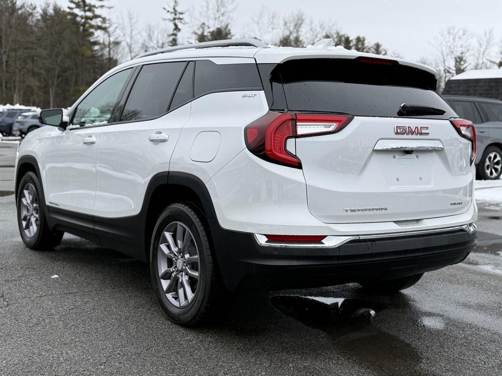 2022 GMC Terrain SLT