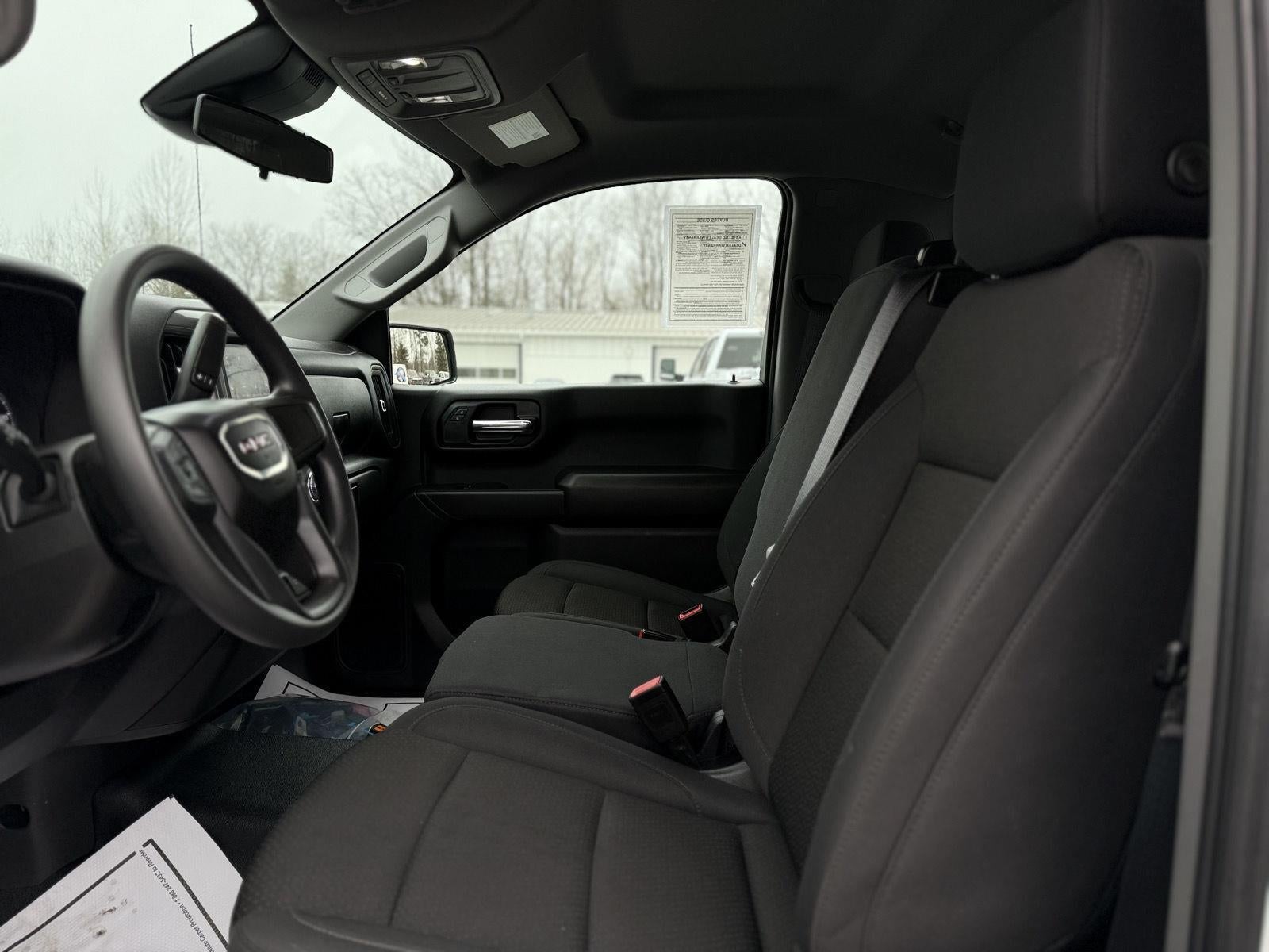 2025 GMC Sierra 1500 Pro