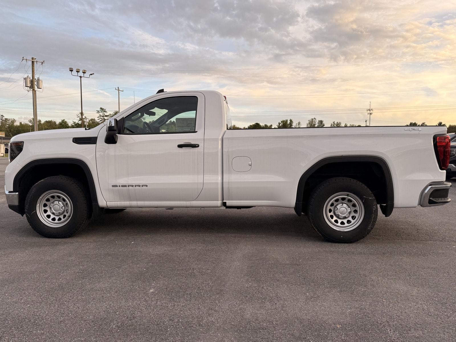 2025 GMC Sierra 1500 Pro