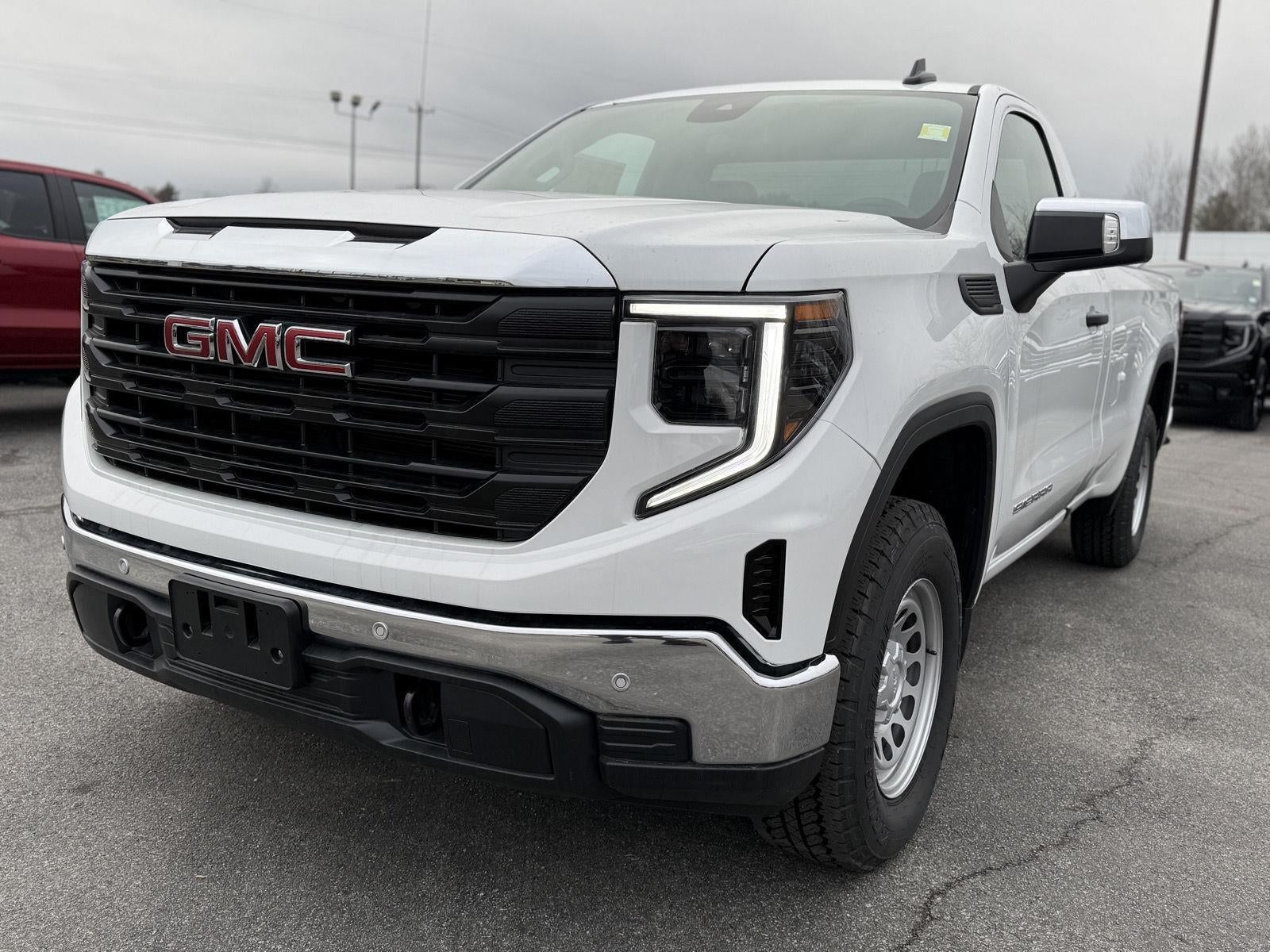 2025 GMC Sierra 1500 Pro
