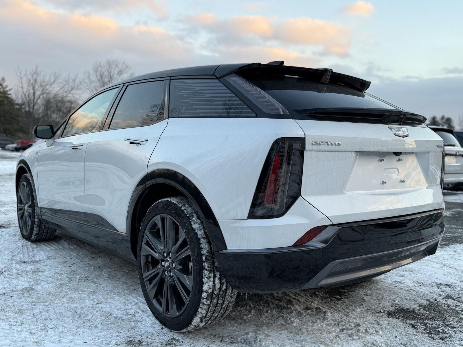 2025 Cadillac OPTIQ Sport 2