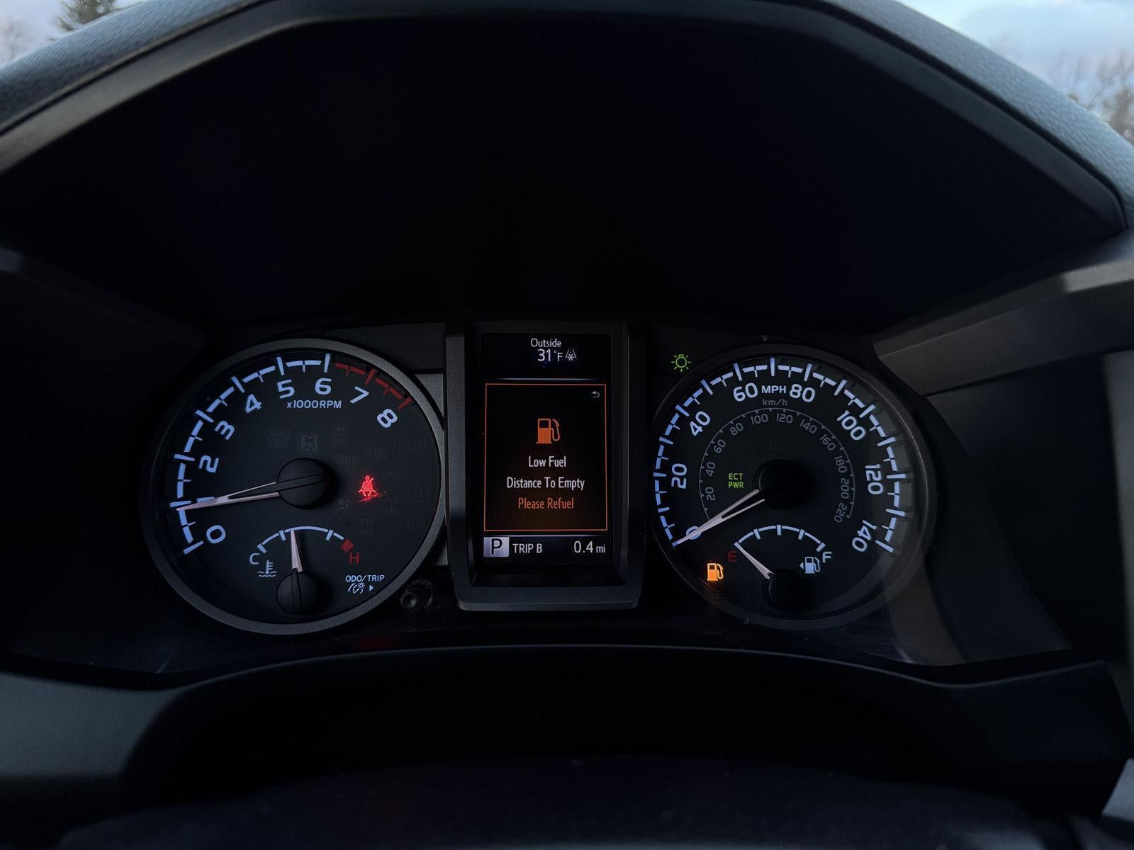 2016 Toyota Tacoma SR