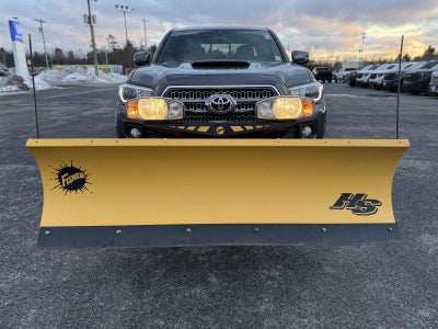 2016 Toyota Tacoma SR