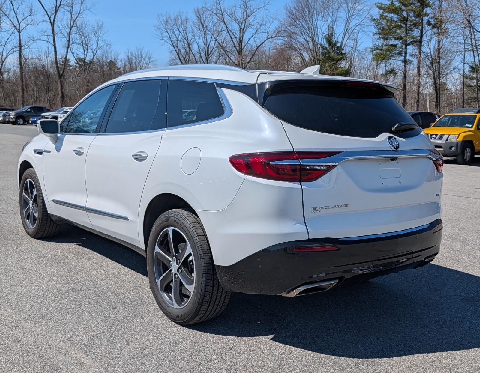 2020 Buick Enclave Essence
